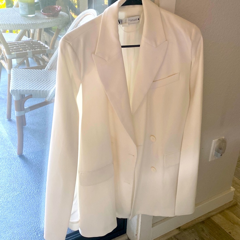 Zara beige jacket